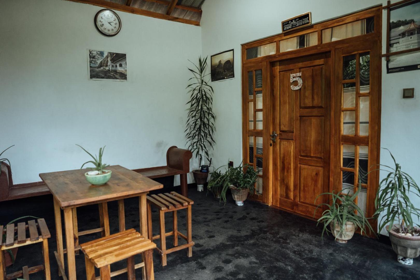دامبولا Aloe Vera Guest House المظهر الخارجي الصورة